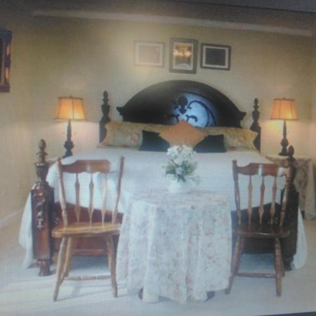 Serenity Hill B&B Sloans Crossing Εξωτερικό φωτογραφία