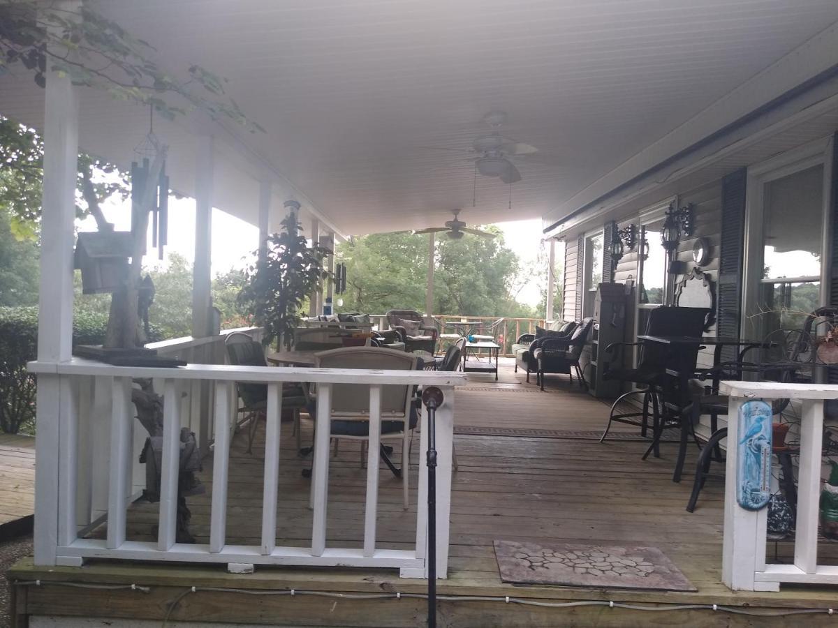 Serenity Hill B&B Sloans Crossing Εξωτερικό φωτογραφία